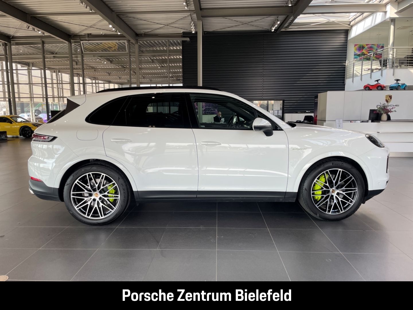 Porsche Cayenne E-Hybrid Panoramadach LED-Matrix BOSE