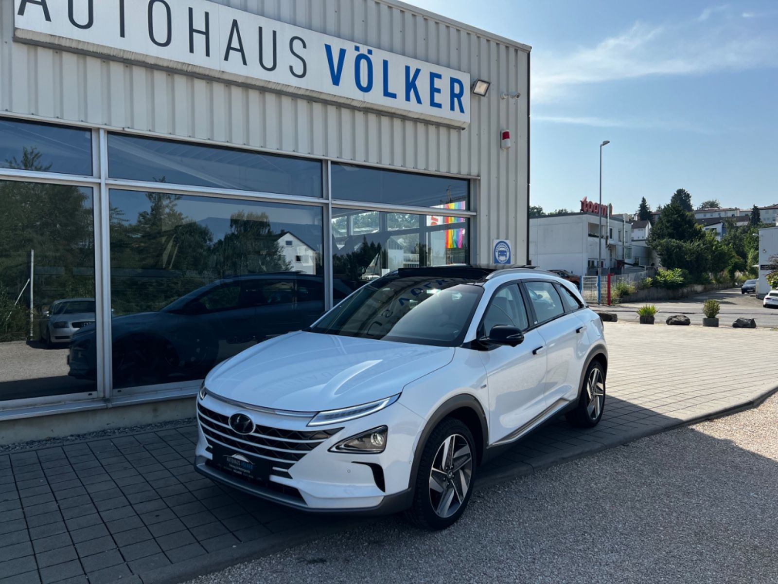 Hyundai Nexo Fuel Cell - Samsaru's Car Outlet