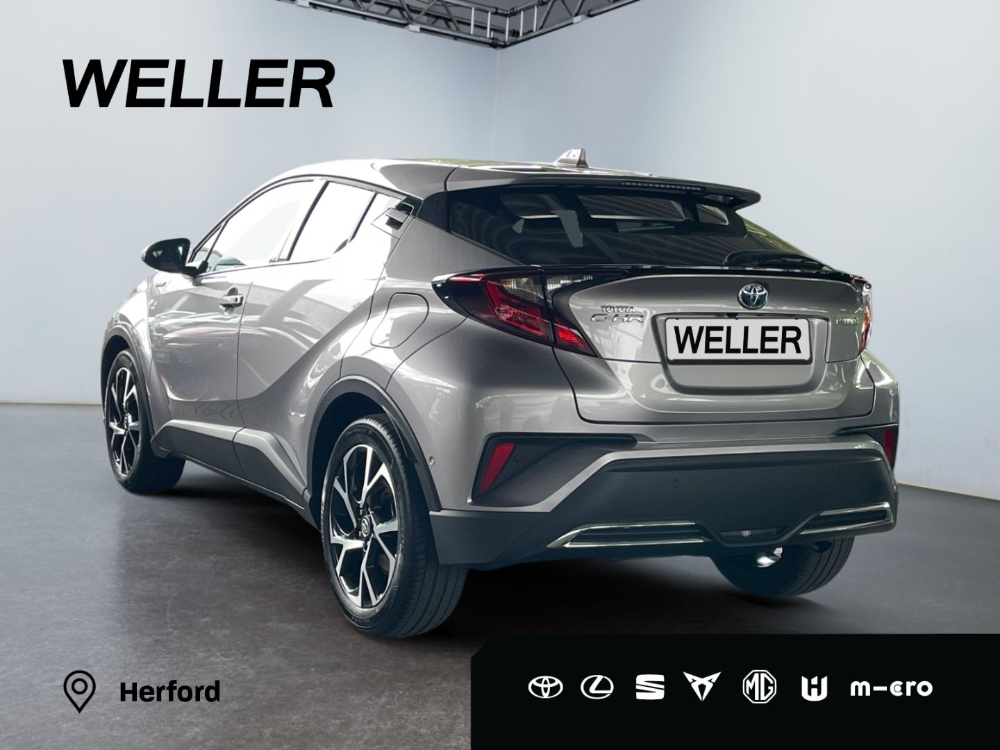Toyota C-HR 2.0 Hybrid Team - Samsaru's Car Outlet
