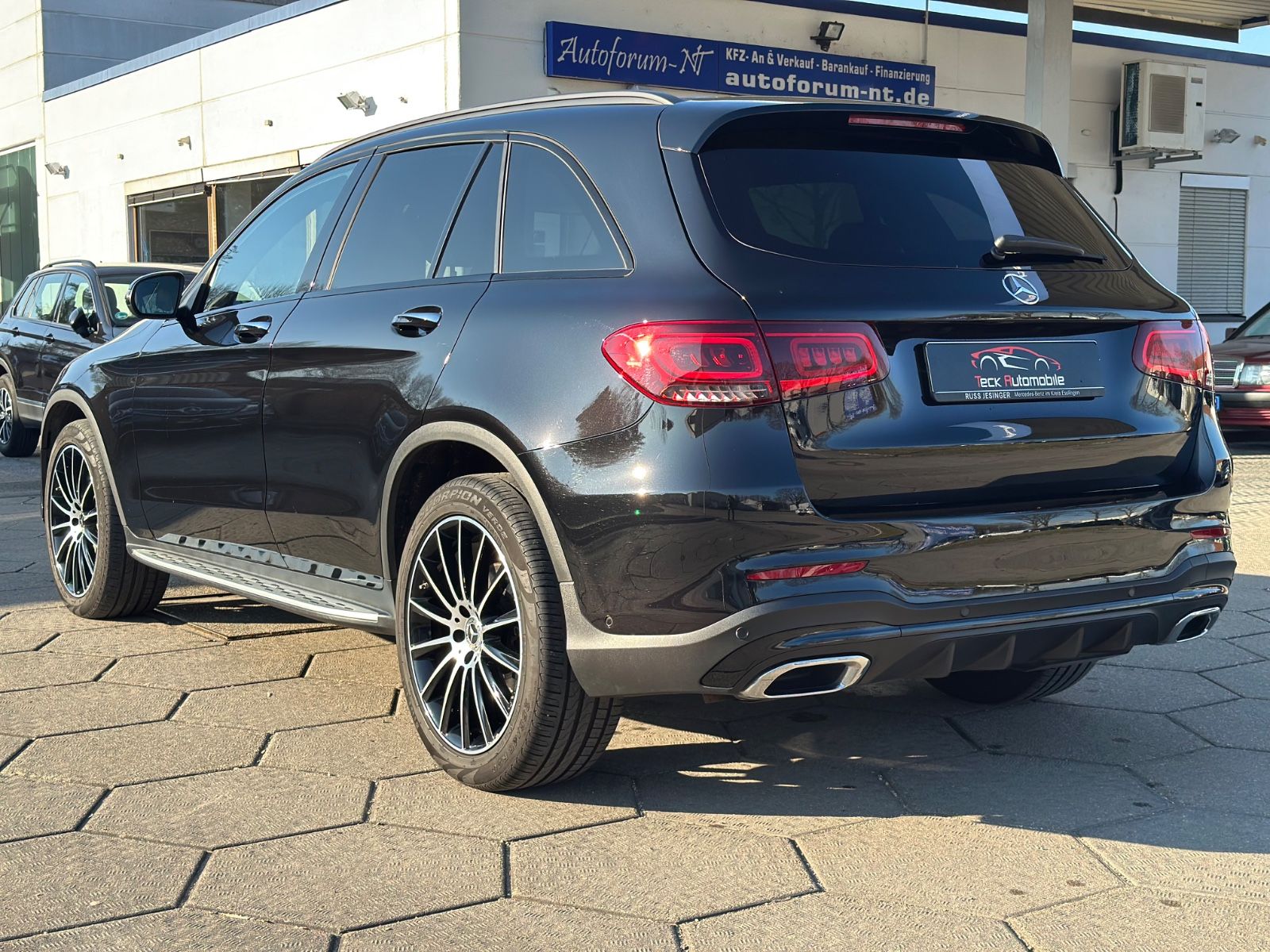 Mercedes-Benz GLC 300 d AMG 4M - Samsaru's Car Outlet