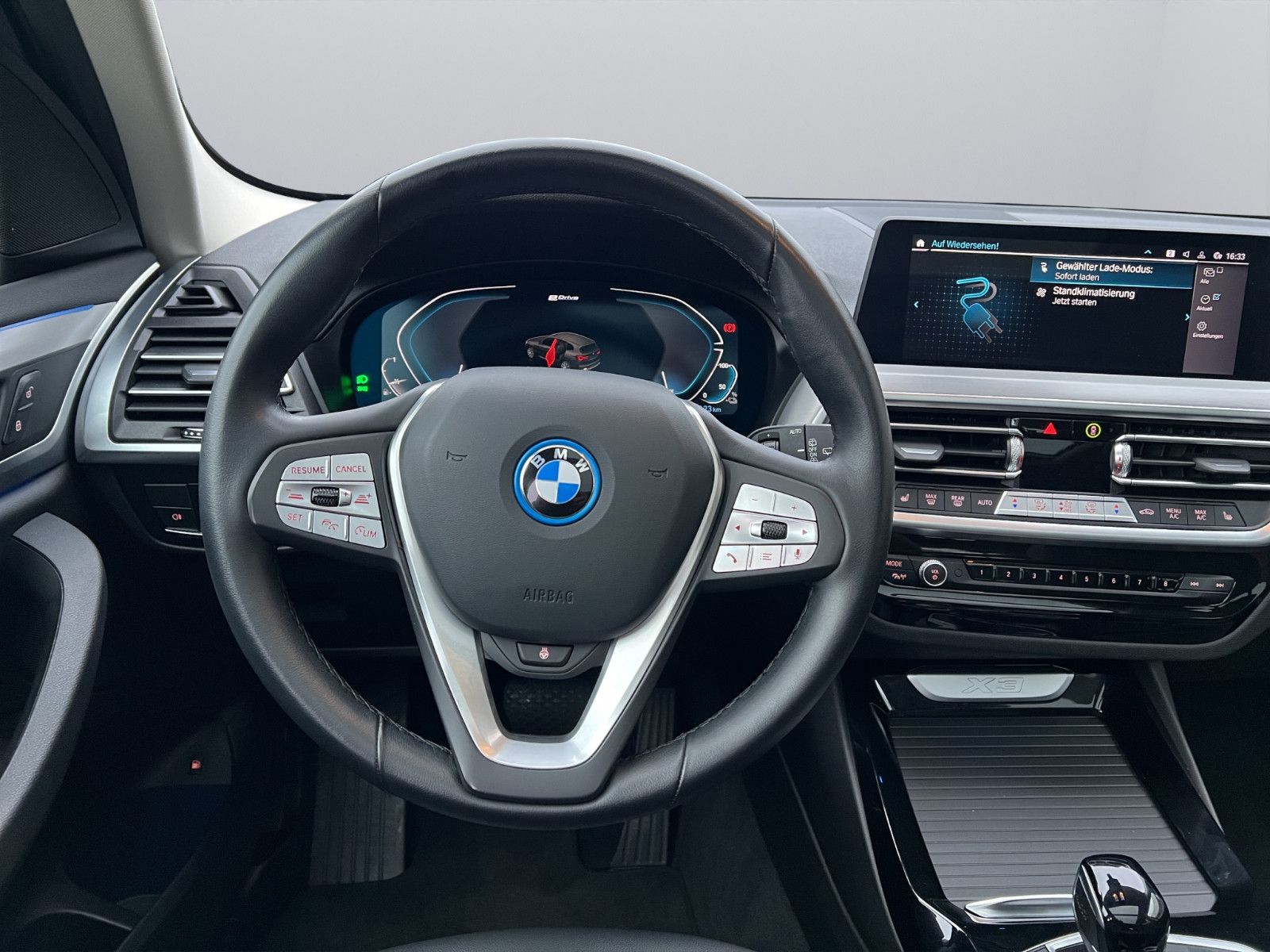 BMW X3 xDrive30e Aut., Panorama, adLED, RFK