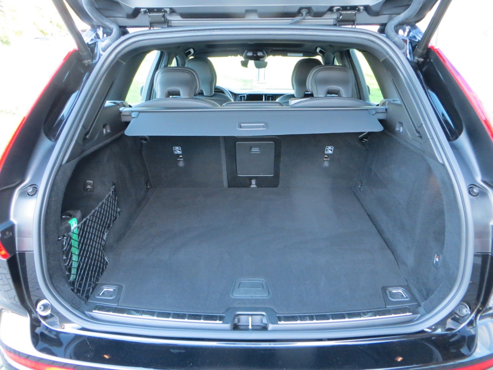 Volvo XC60 T6 AWD Recharge Plus Bright  STANDHZG. AHK