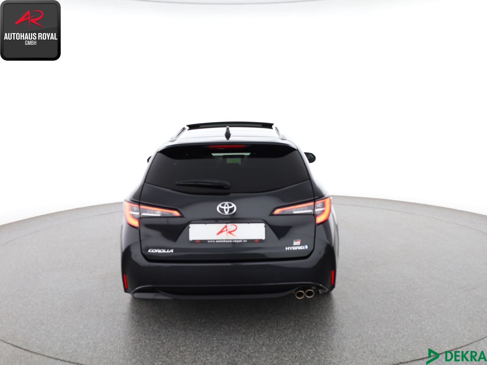 Toyota Corolla 2.0 Hybrid - Samsaru's Car Outlet