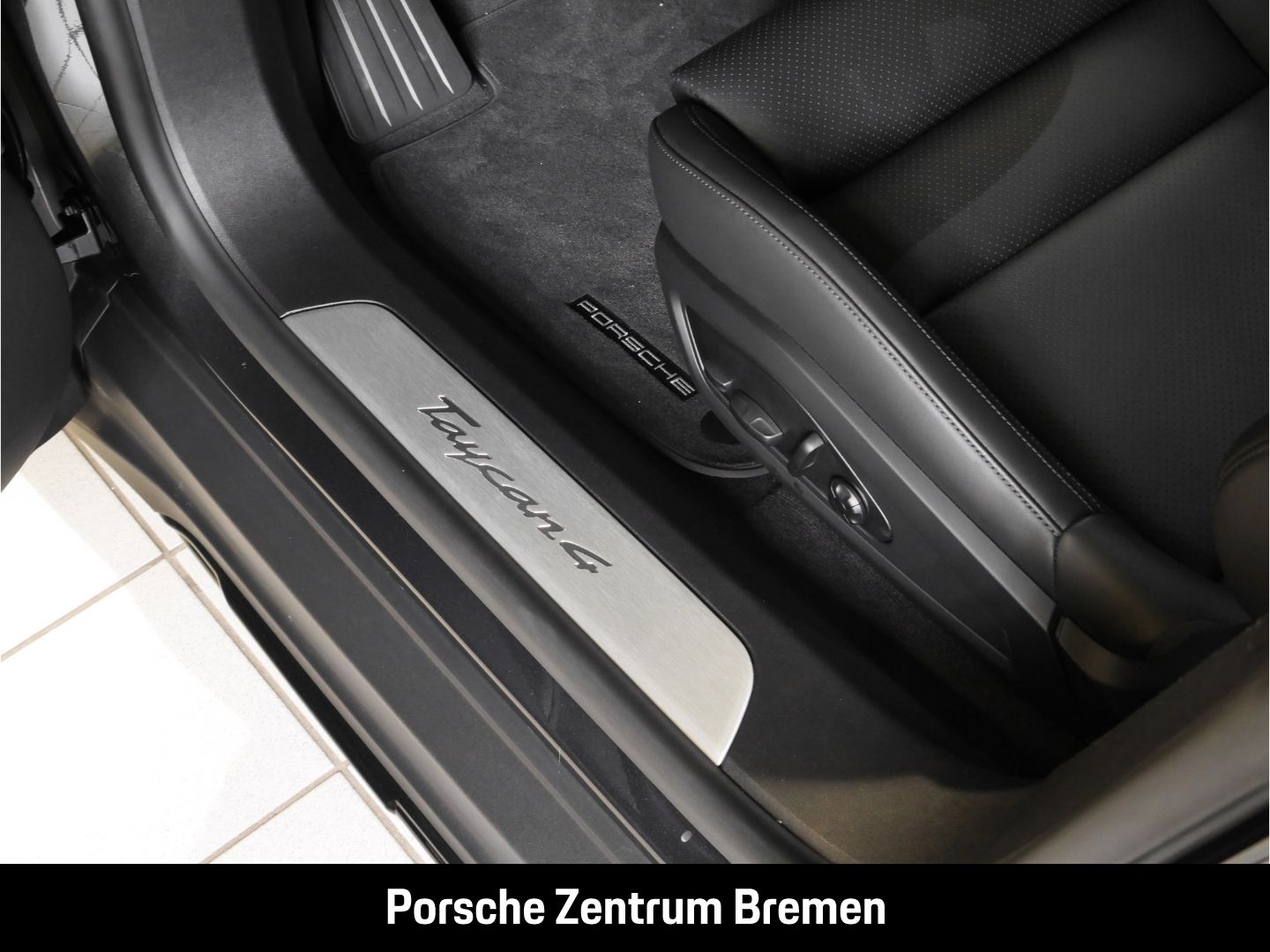 Porsche Taycan 4 Cross Turismo Sportpaket  Panorama Bose