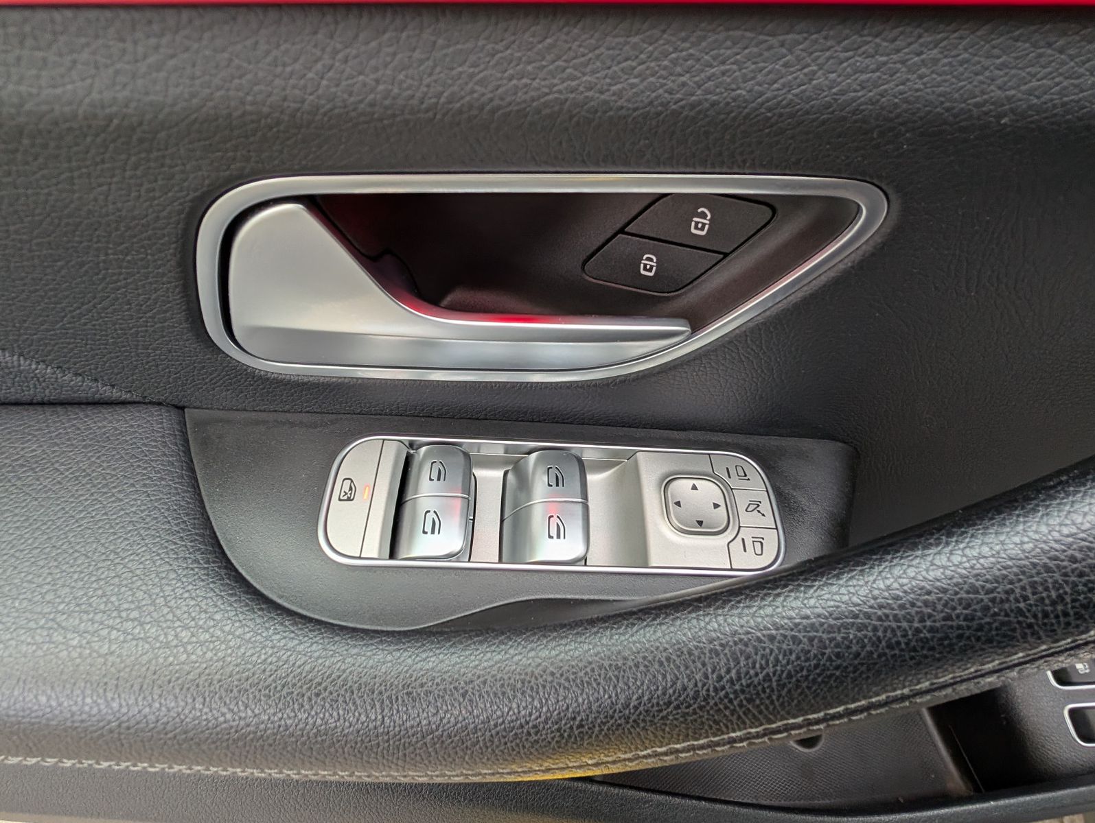 Mercedes-Benz GLE 350e4Matic*1Hd*Dis+*AHK*360°PANO*JungeSterne