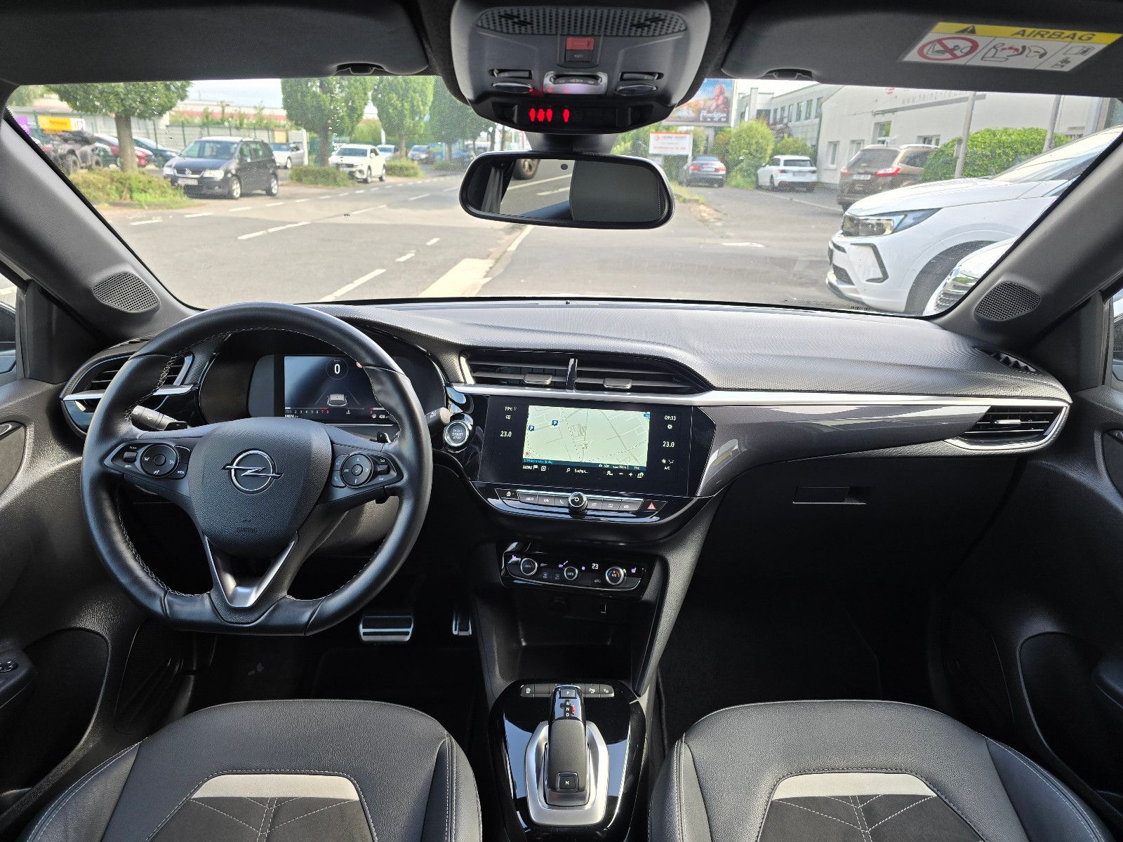Opel Corsa F Ultimate - Samsaru's Car Outlet