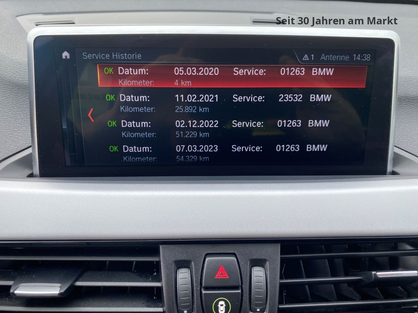 BMW X1 xDrive 20 d Advantage - Samsaru's Car Outlet