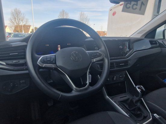 Volkswagen Taigo 1.0 TSI Life - Samsaru's Car Outlet