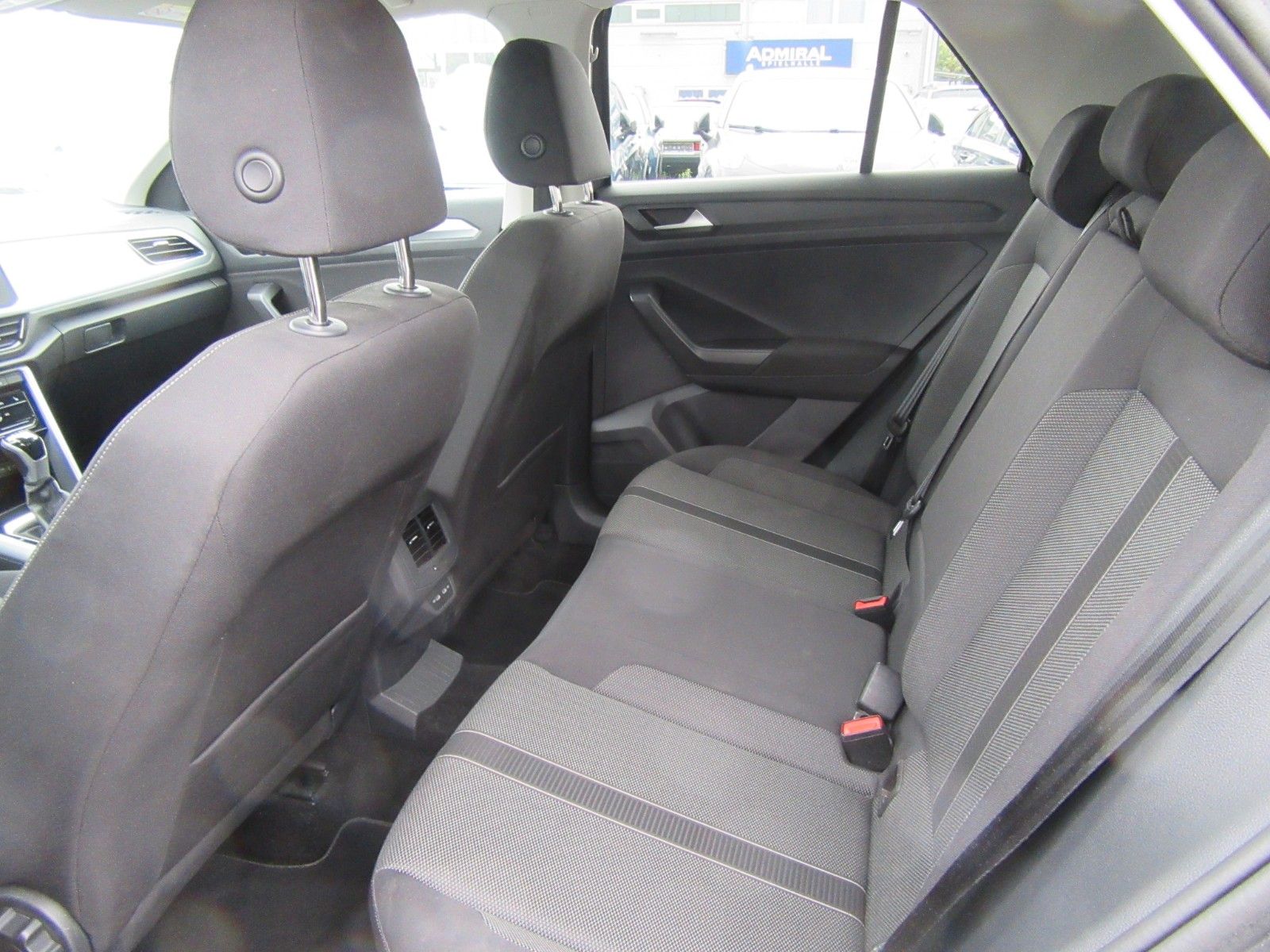Volkswagen T-Roc R-Line - Samsaru's Car Outlet