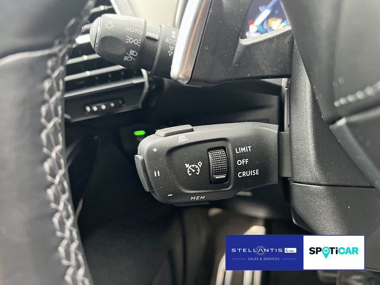 DS Automobiles DS 7 E-Tense 300 Hybrid Rivoli (EU6d) GJR