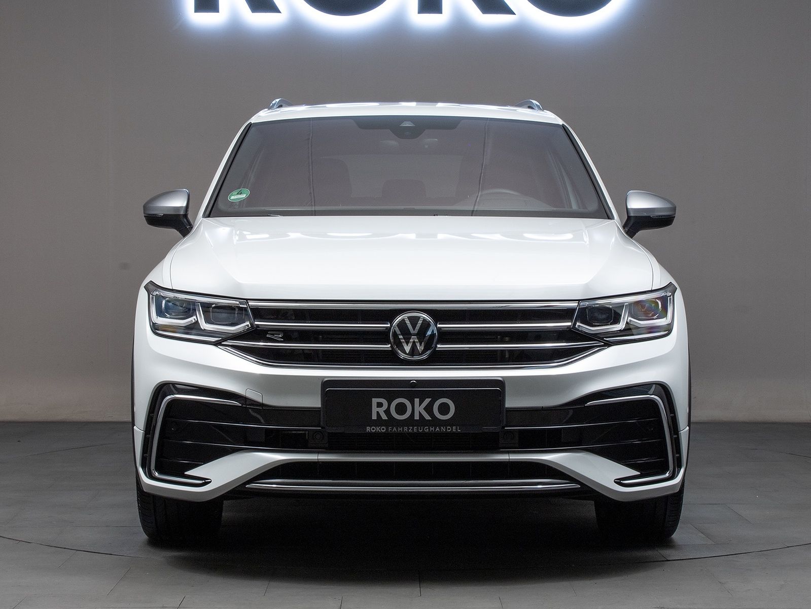 Volkswagen Tiguan Allspace R-Line 4M 7-Sitzer 360°MEGAVOLL