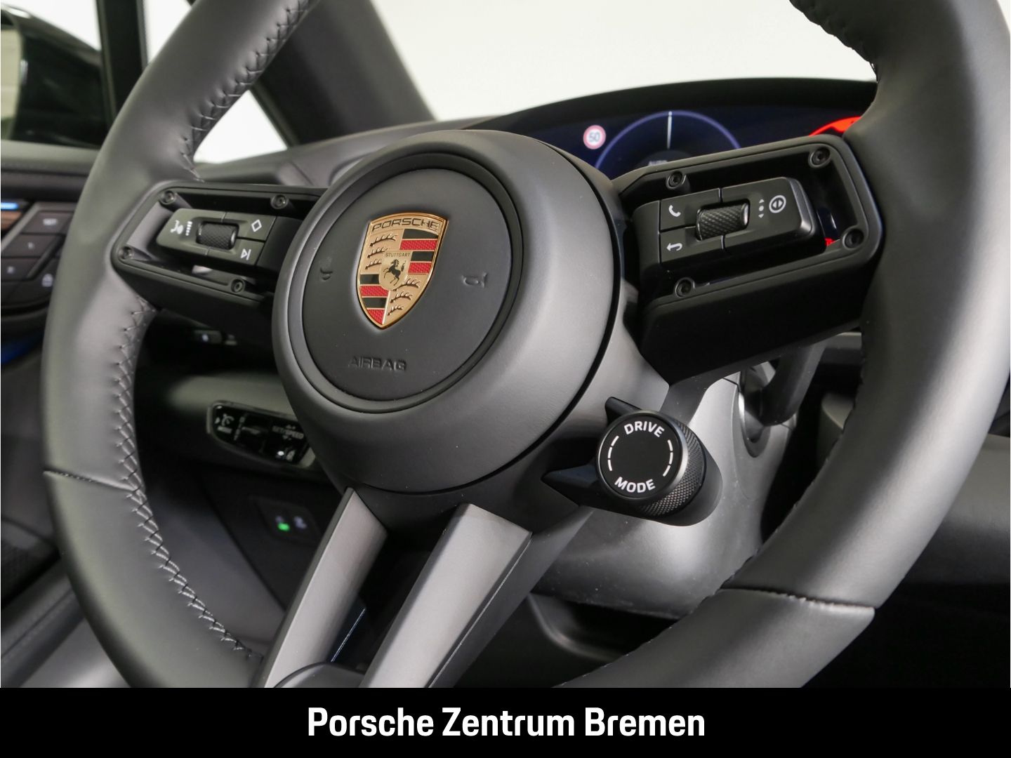 Porsche Macan 4S Matrix LED Sportpaket - Samsaru's Car Outlet
