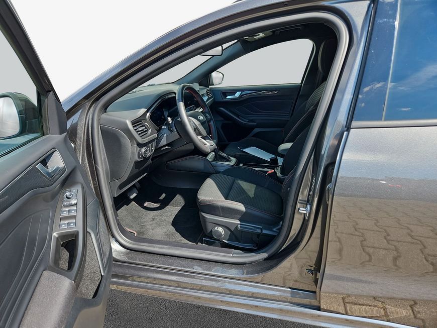 Ford Focus Turnier 1.0 EcoBoost Hybrid Aut. ST-LINE X