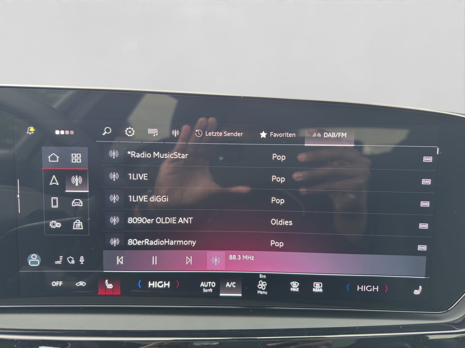 Audi A5 Avant TFSI Q S LINE LM19 PANO AHK BF-DISPLAY