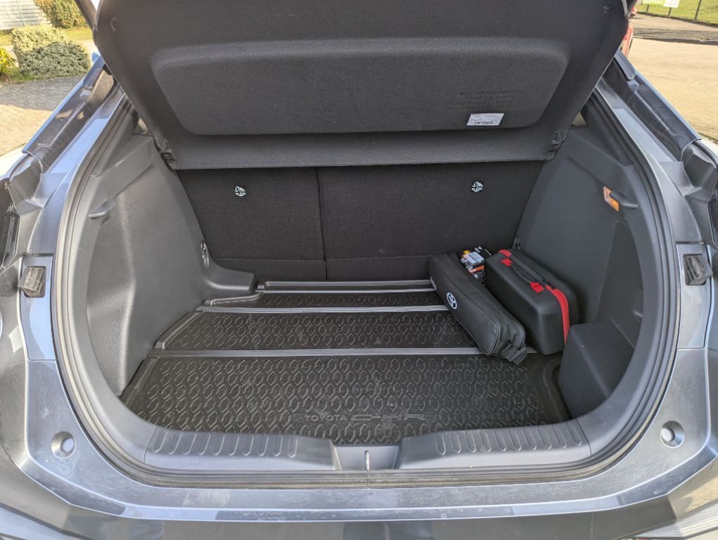Toyota C-HR 2.0 Hybrid Teamplayer Elekt. Heckklappe, To