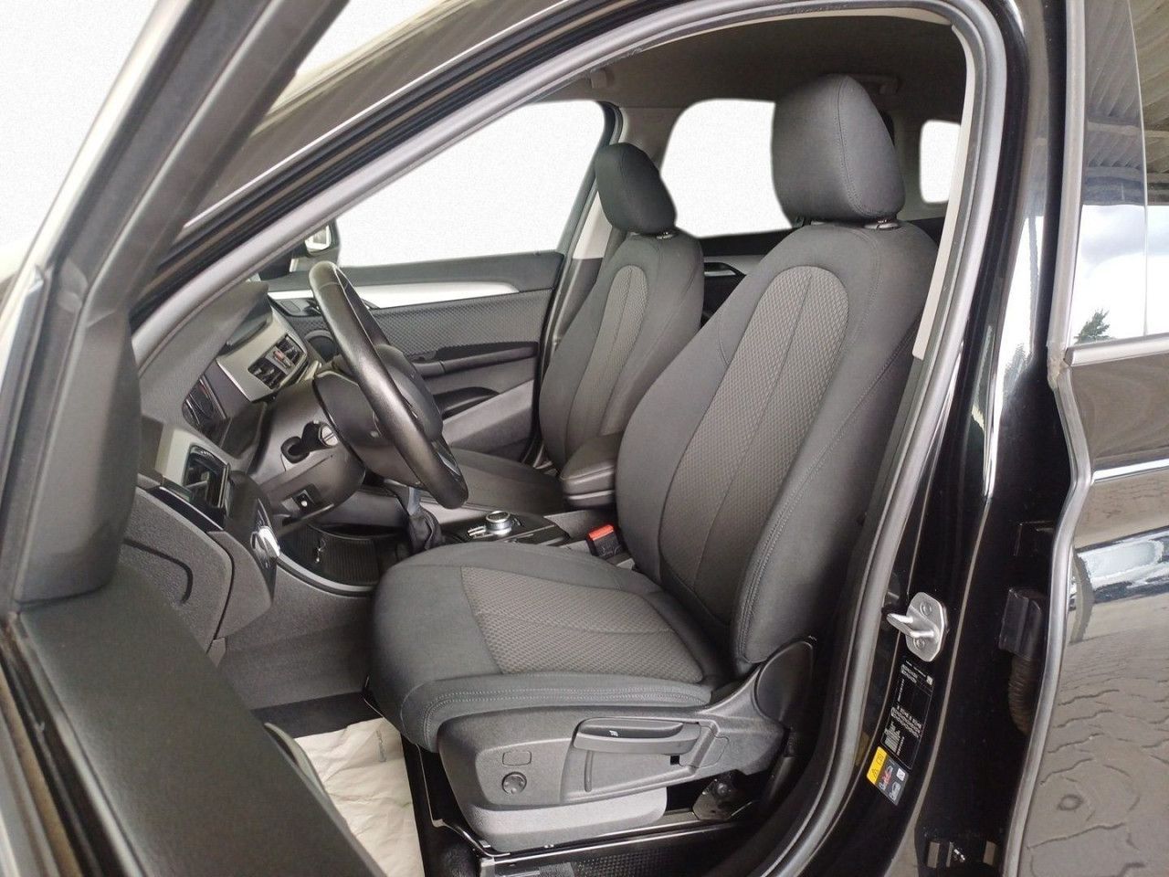 BMW X1 xDrive25e Advantage Aut. - Samsaru's Car Outlet