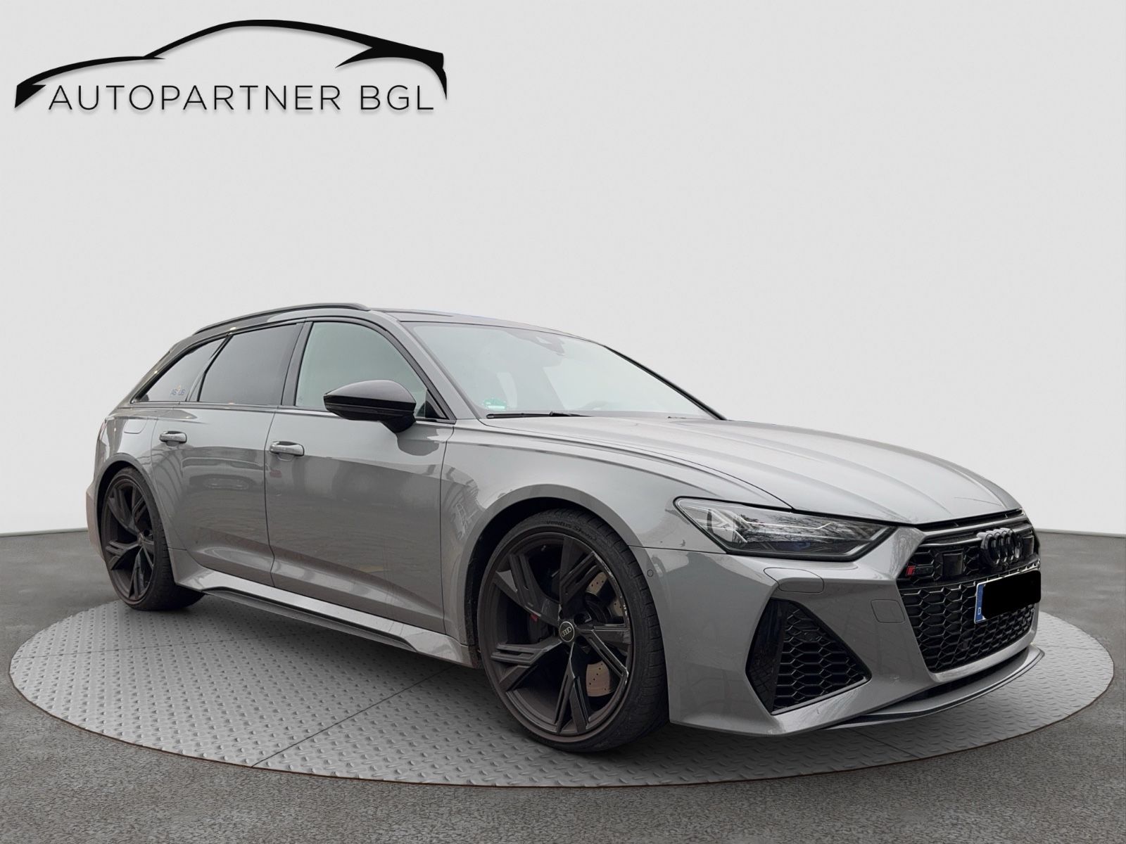Audi RS 6 Avant 4.0 TFSI quattro Matrix Pano Soundsy.