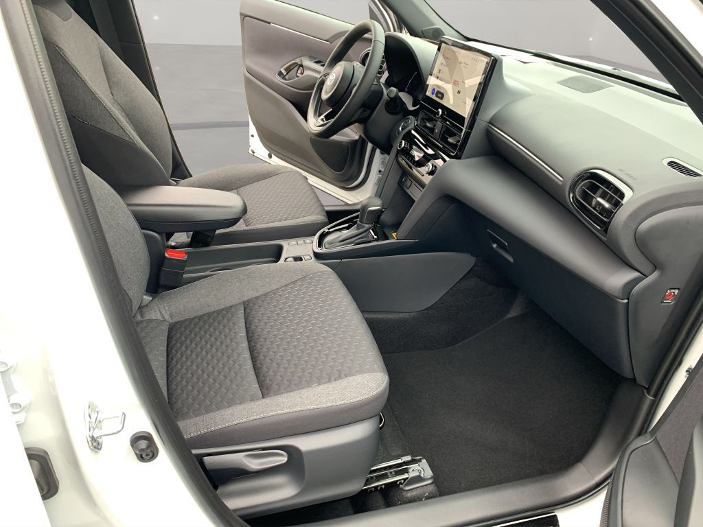 Toyota Yaris Cross Hybrid 130 1.5 VVT-i Teamplayer*