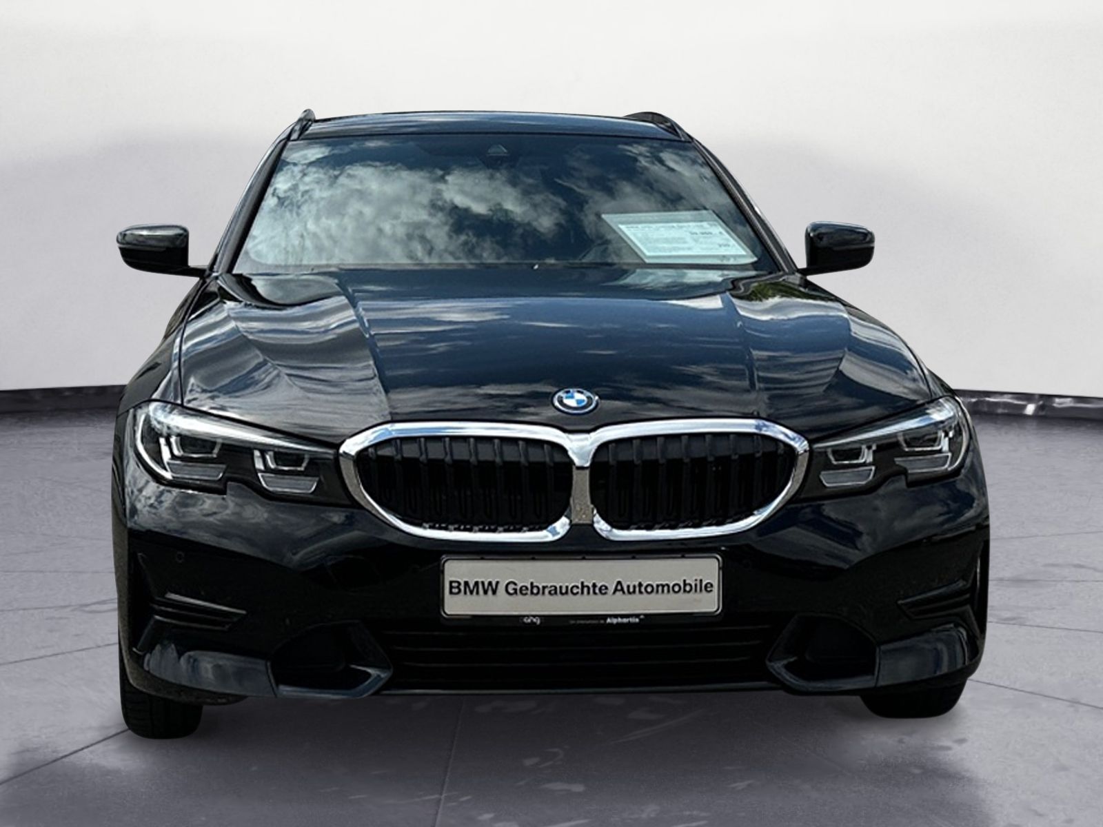 BMW 320e Touring Sport Line - Samsaru's Car Outlet