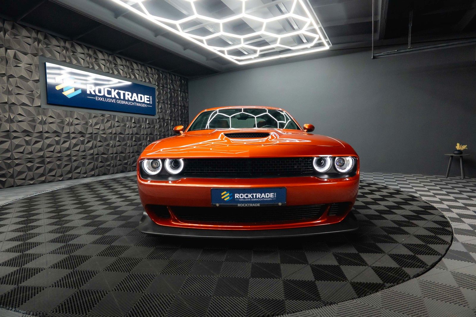 Dodge Challenger 6.4 V8 SRT 392 R/T SCAT PACK WIDEBODY