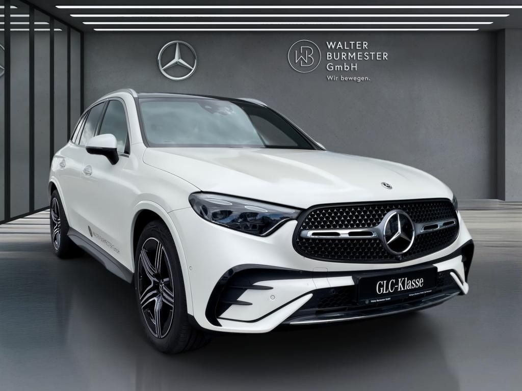Mercedes-Benz GLC 220 d 4M AMG+AHK+Pano+Distronic+Navi+LM