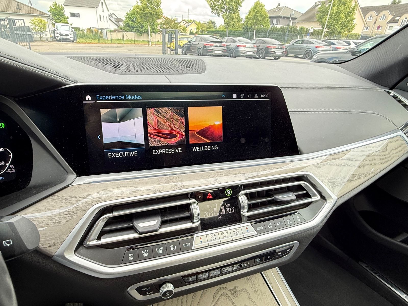 BMW X5xDrive*45e*MSport*360°ACC*HUD*LASER*M50Jahre*