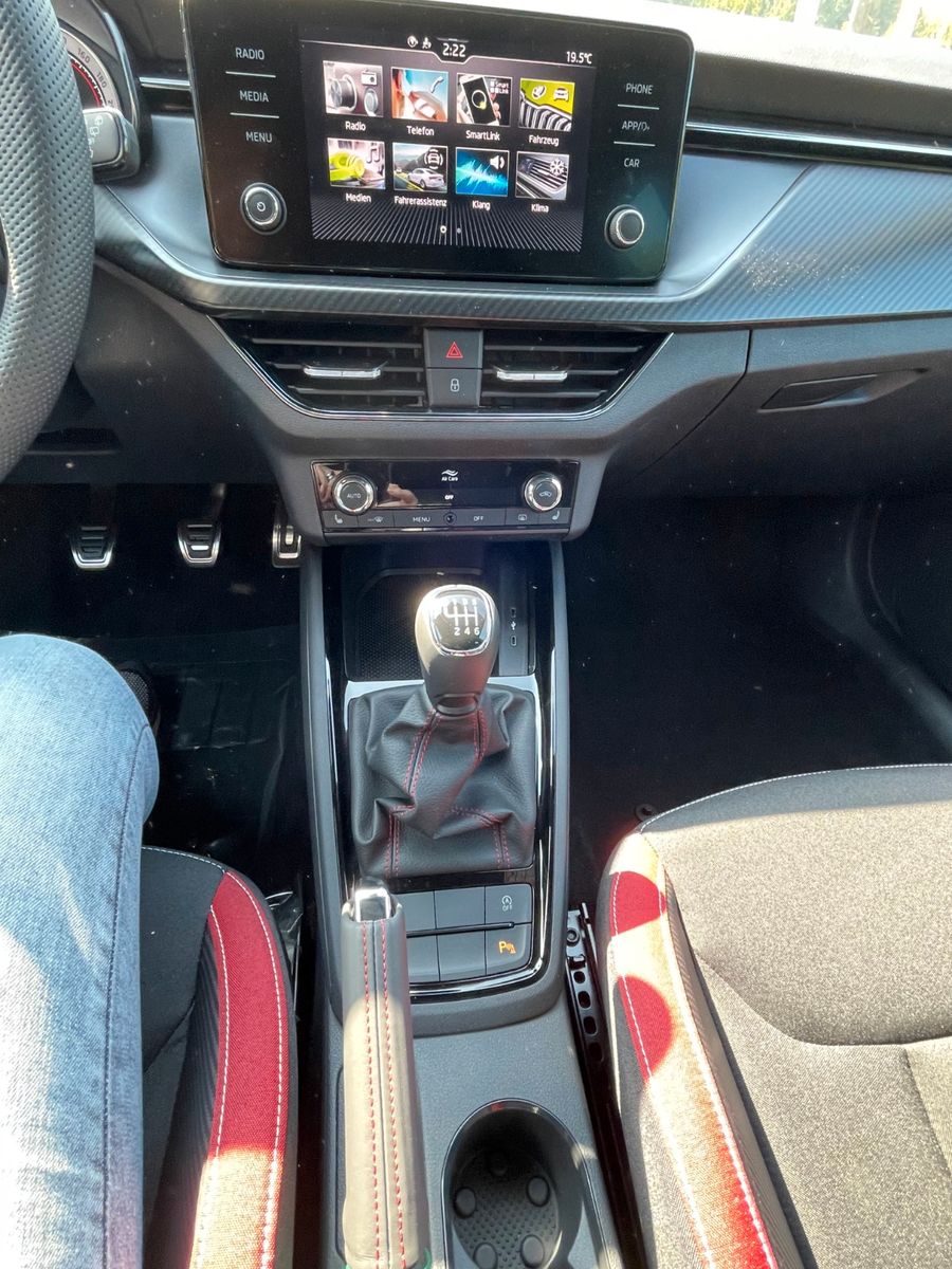 Skoda Kamiq Monte Carlo 1.5 TSI - Samsaru's Car Outlet