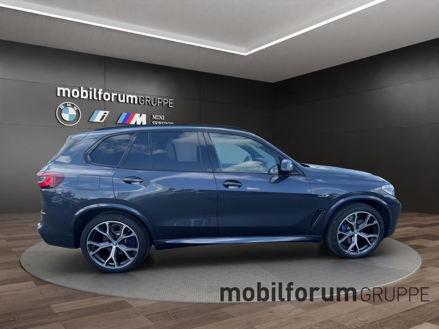 BMW X5 xDrive45e M-Sport AHK Panorama 360 Grad ACC