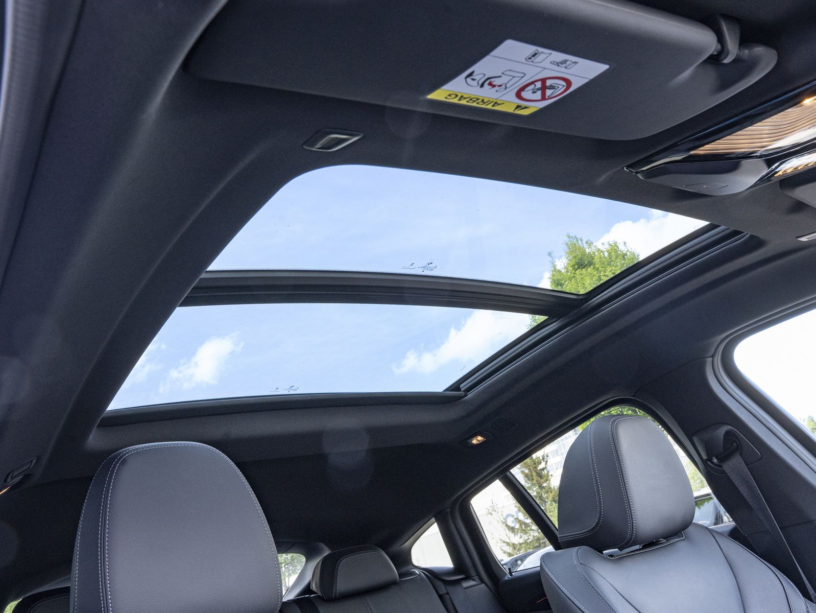BMW X4 xDrive30d M-Sport DAPro PANO 360° HUD AHK el.