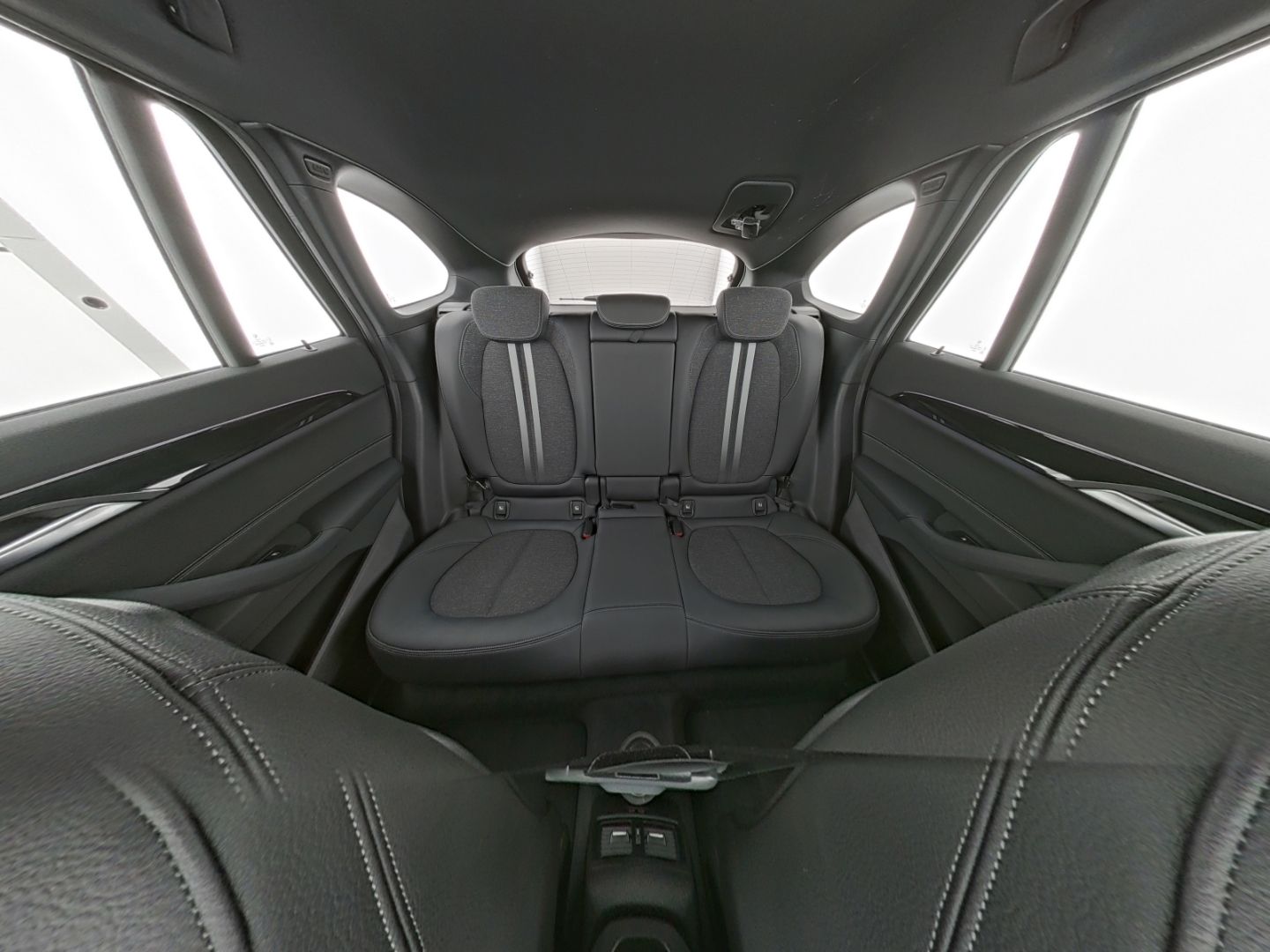 BMW X1 25e xDrive M Sport - Samsaru's Car Outlet