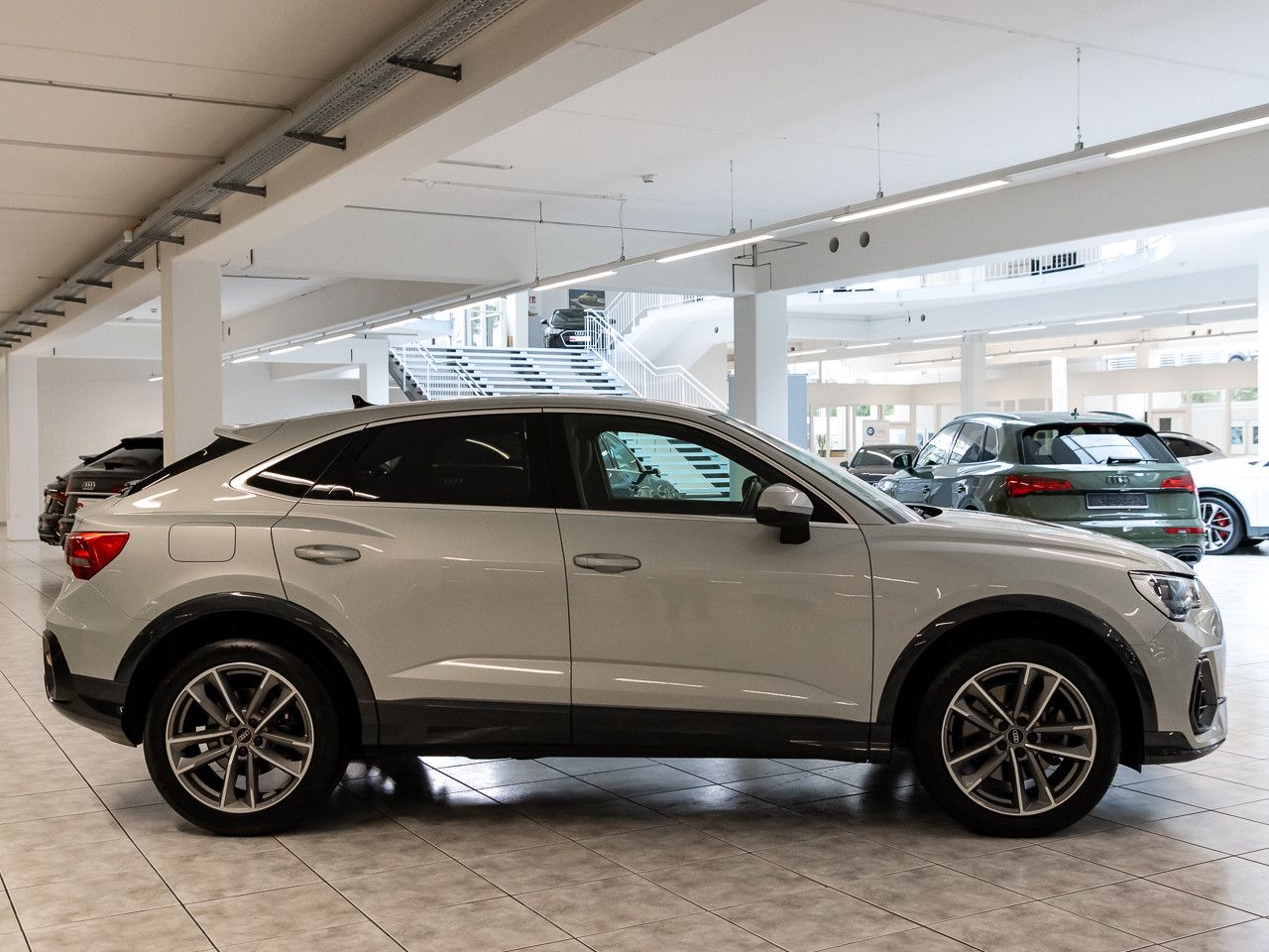 Audi Q3 Sportback 40 TDI qu S line - Samsaru's Car Outlet