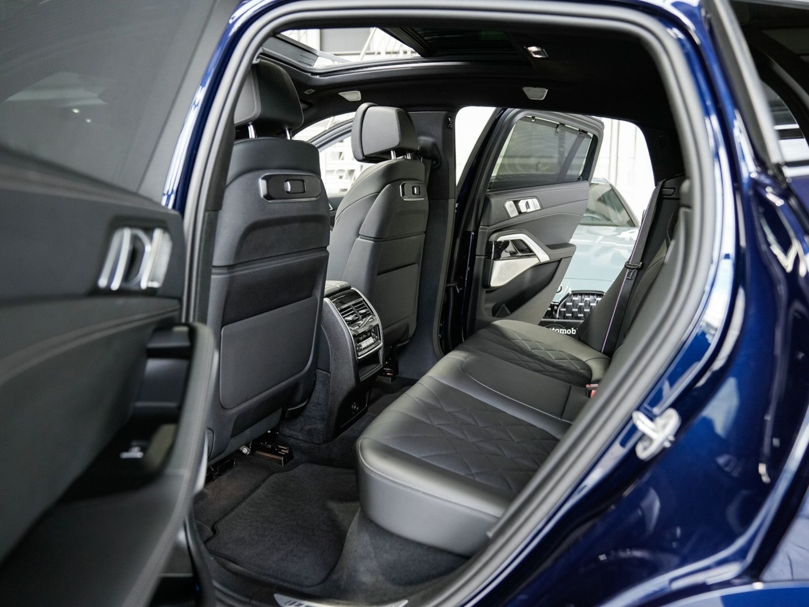 BMW X6 xDrive30d M SPORT PRO B&W Massage Belüftung