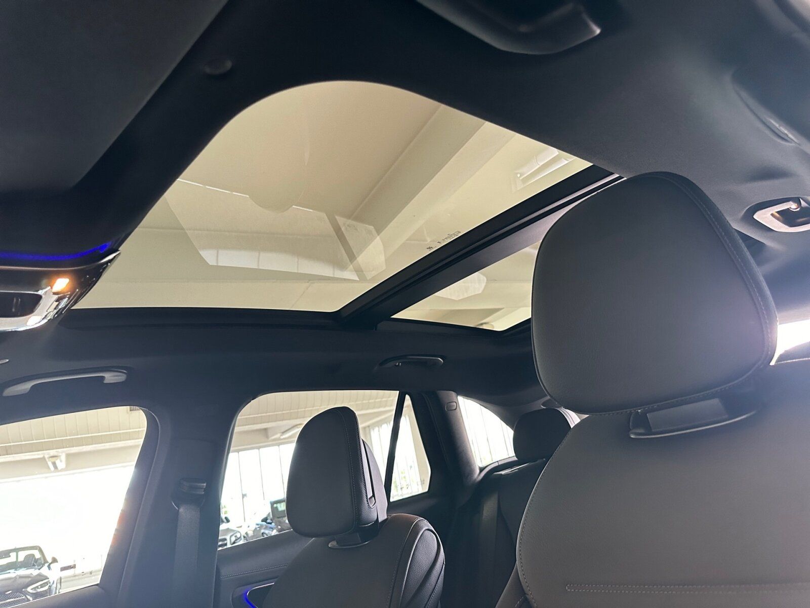 Mercedes-Benz GLC 300 DE 4M AMG°LEDER°BURM°PAN°BURM°AHK°NIGHT°