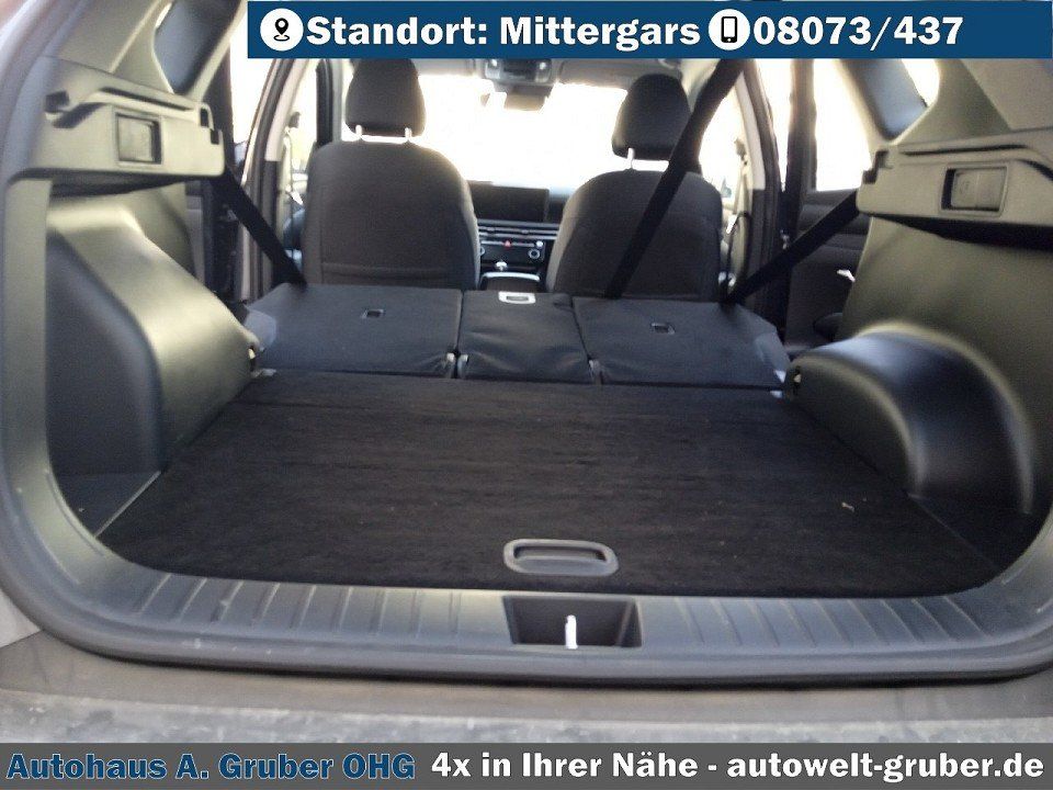 Hyundai TUCSON - Samsaru's Car Outlet