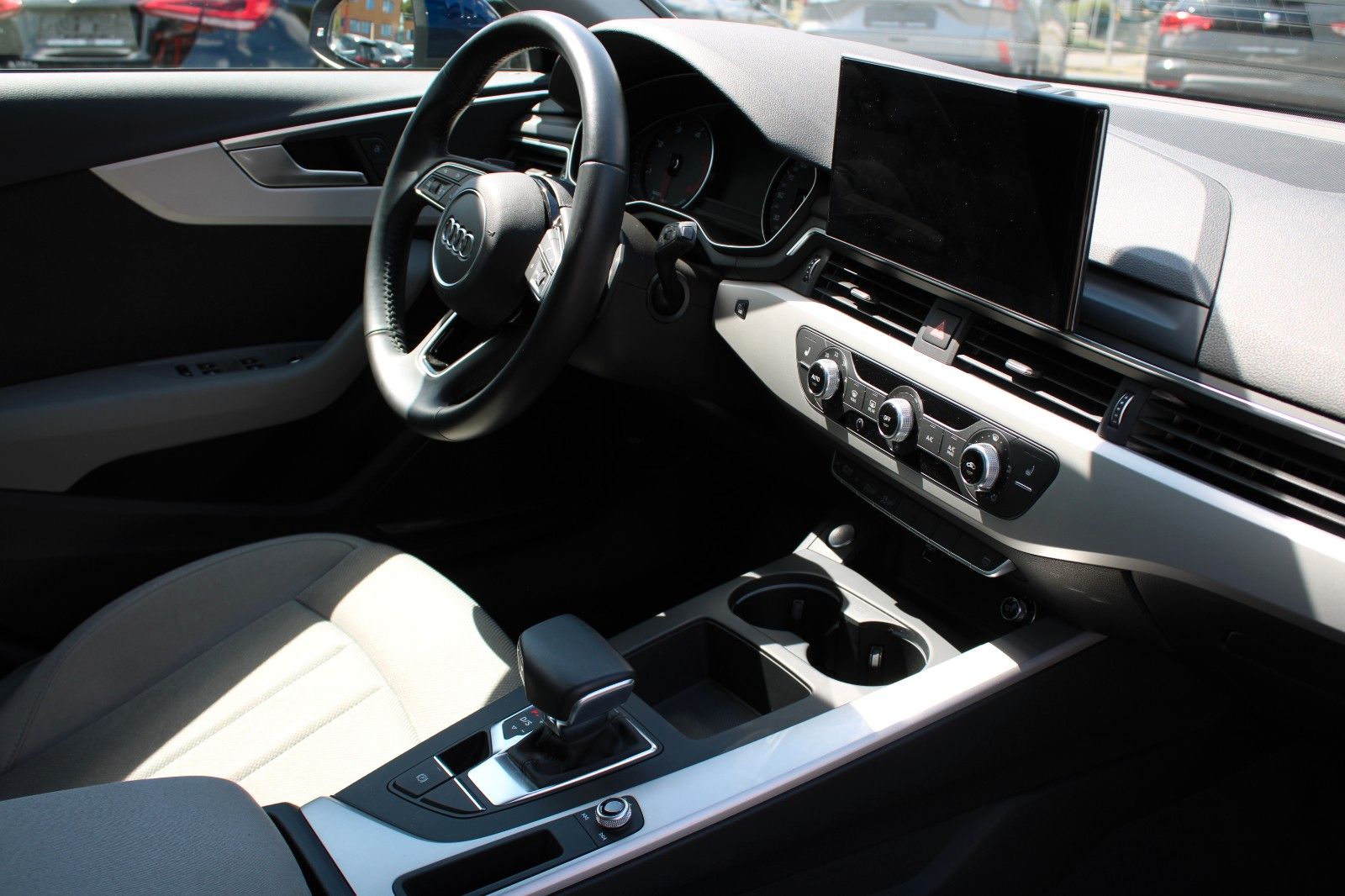 Audi A4 Avant 40 TDI - Samsaru's Car Outlet