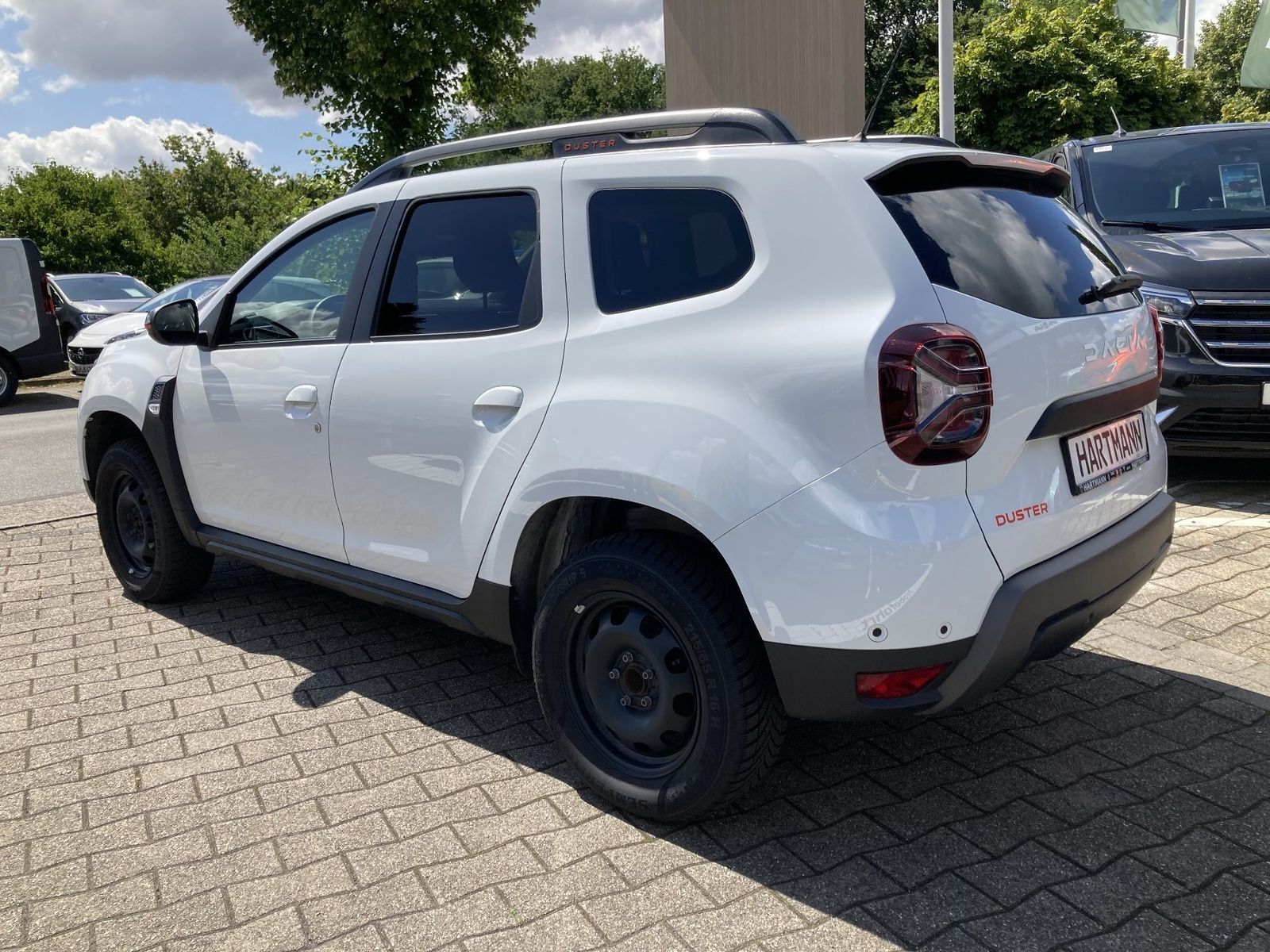 Dacia Duster Extreme TCe 130 - Samsaru's Car Outlet