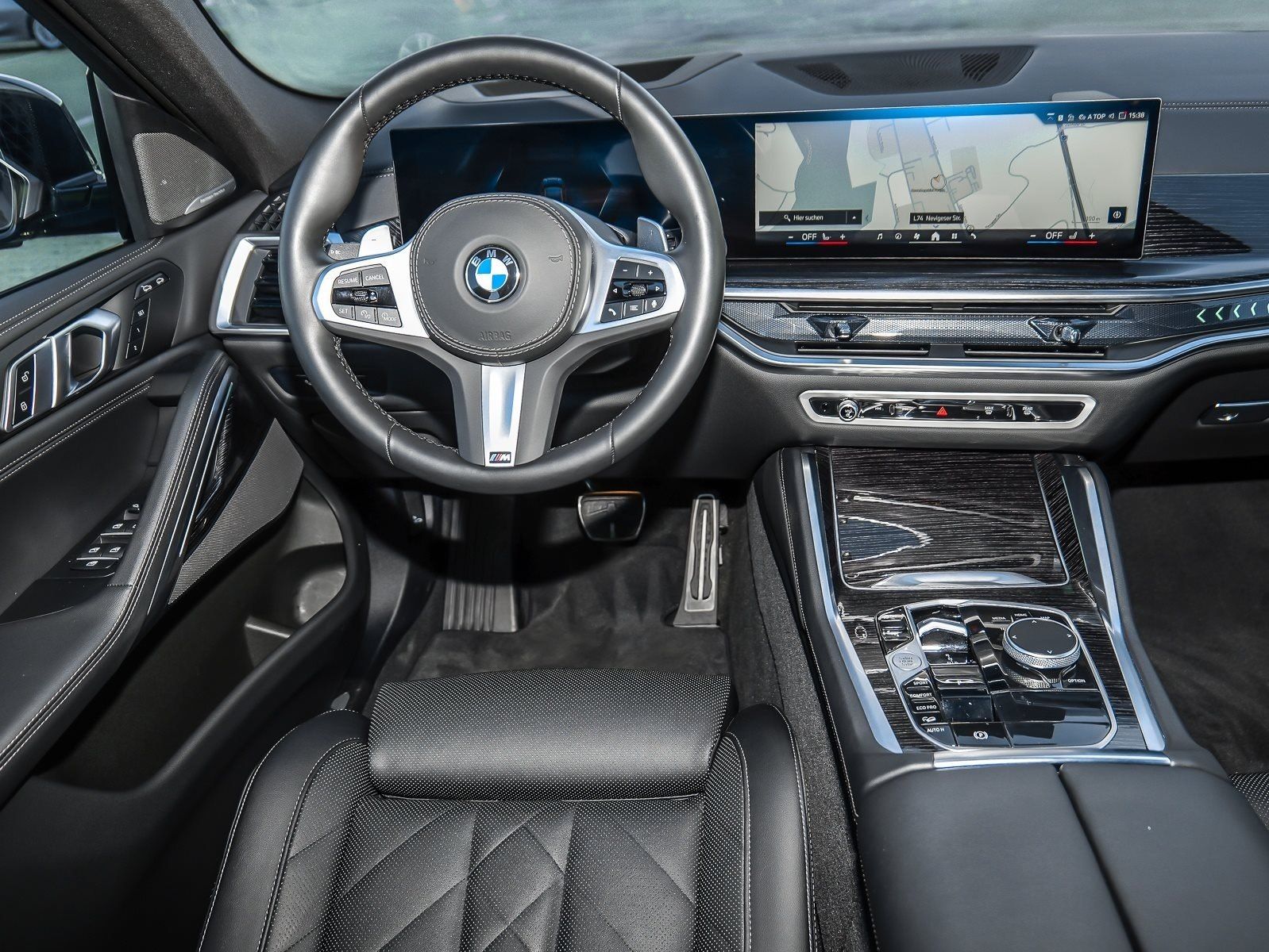 BMW X6 xDrive40d M Sport HUD PANO ACC AHK RFK NAVI