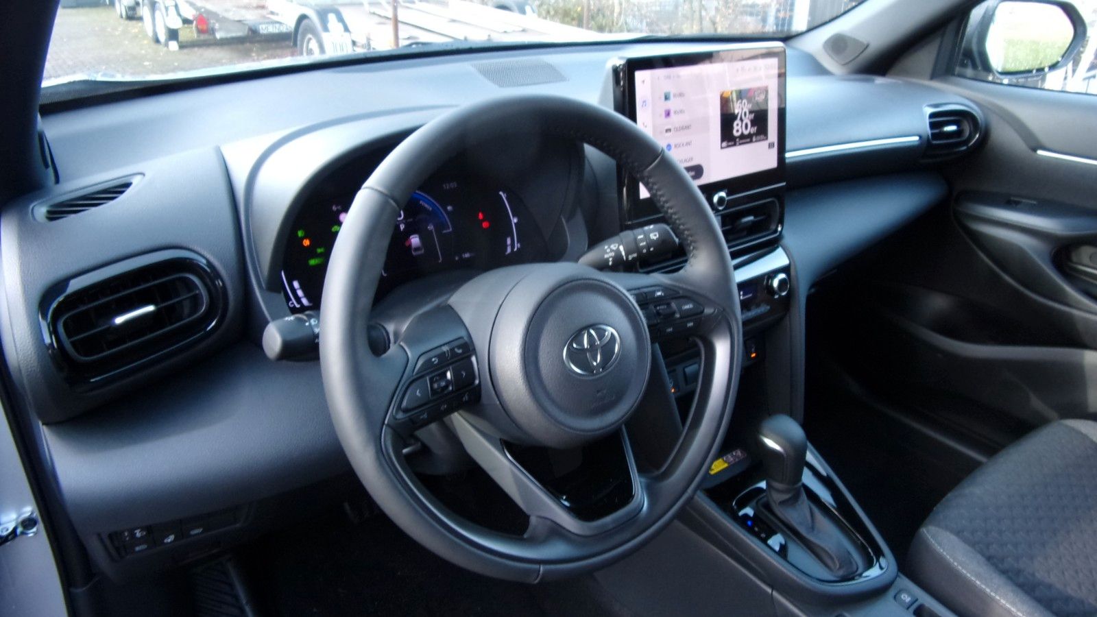 Toyota Yaris Cross 1,5-l-VVT-iE Teamplayer Safety P. V
