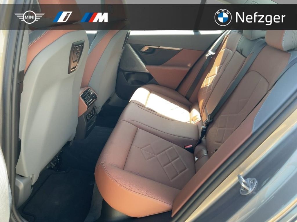 BMW 520 i Limo. Memory Sitzbelüftung Driving Assist.