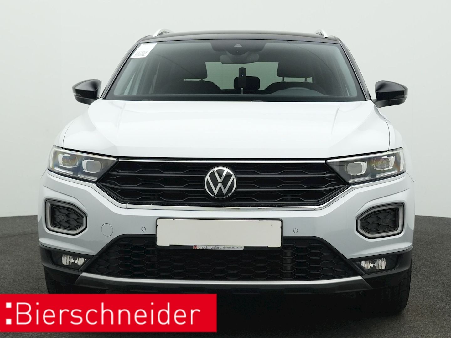 Volkswagen T-Roc 1.5 TSI Active - Samsaru's Car Outlet