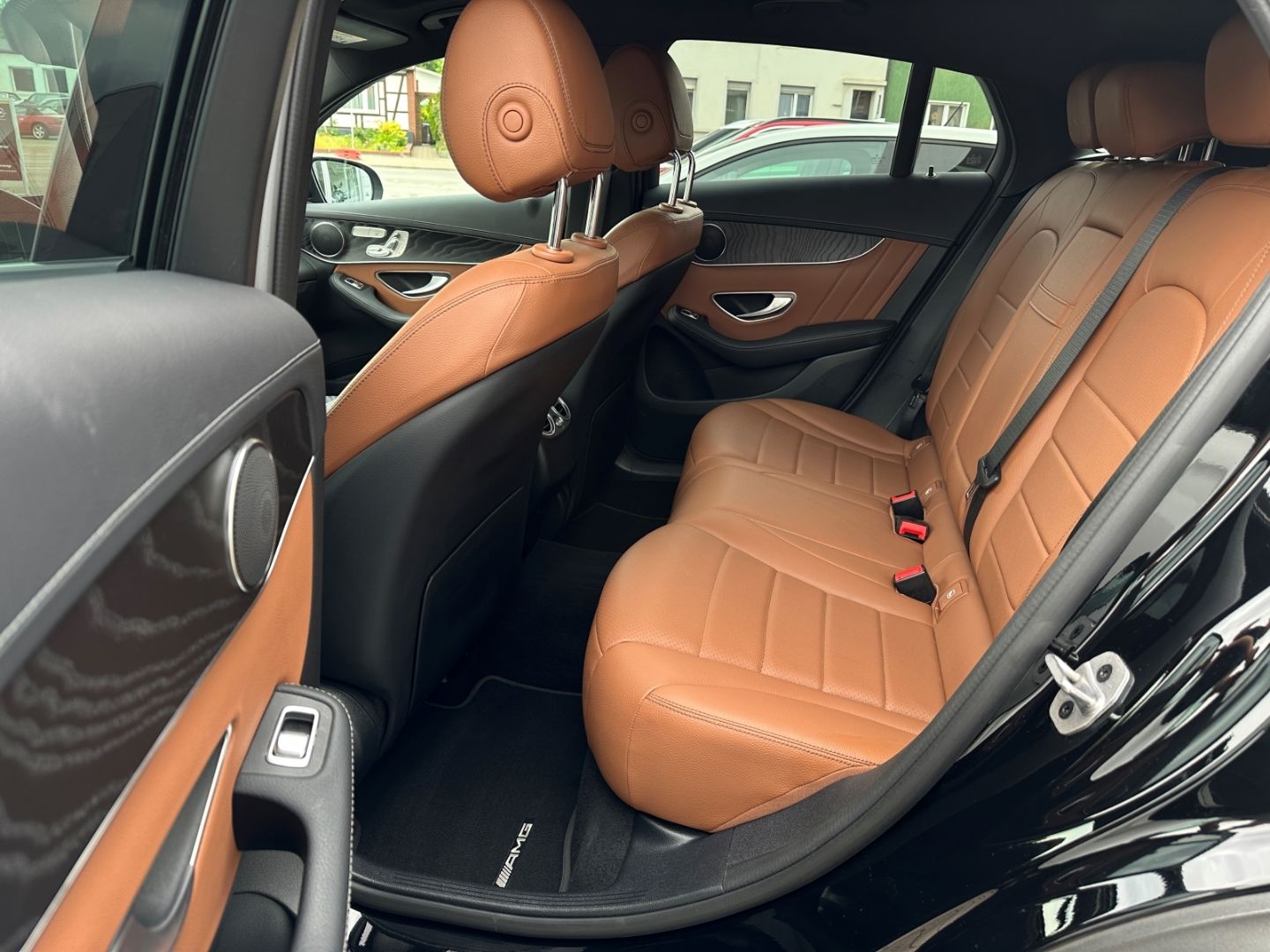 Mercedes-Benz GLC 300 COUPE 4M AMG - Samsaru's Car Outlet