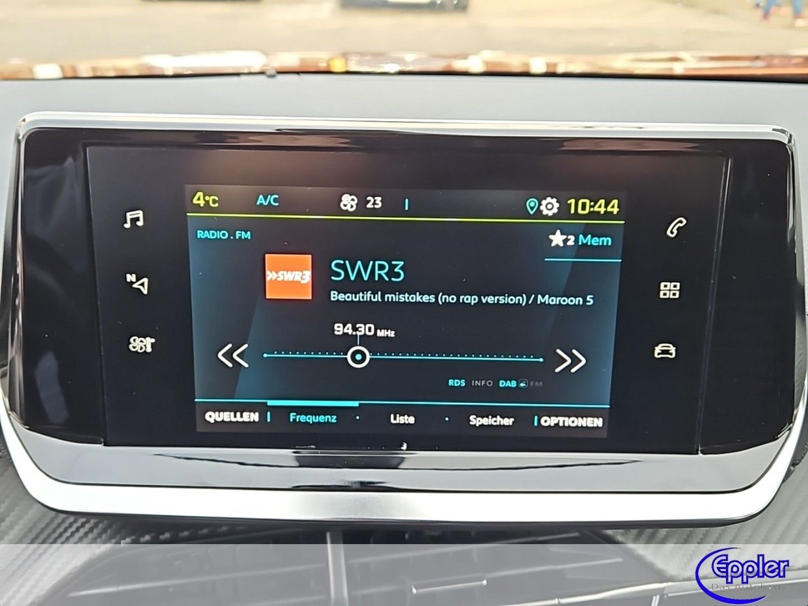 Peugeot 2008 Active Elektro 136 - Samsaru's Car Outlet