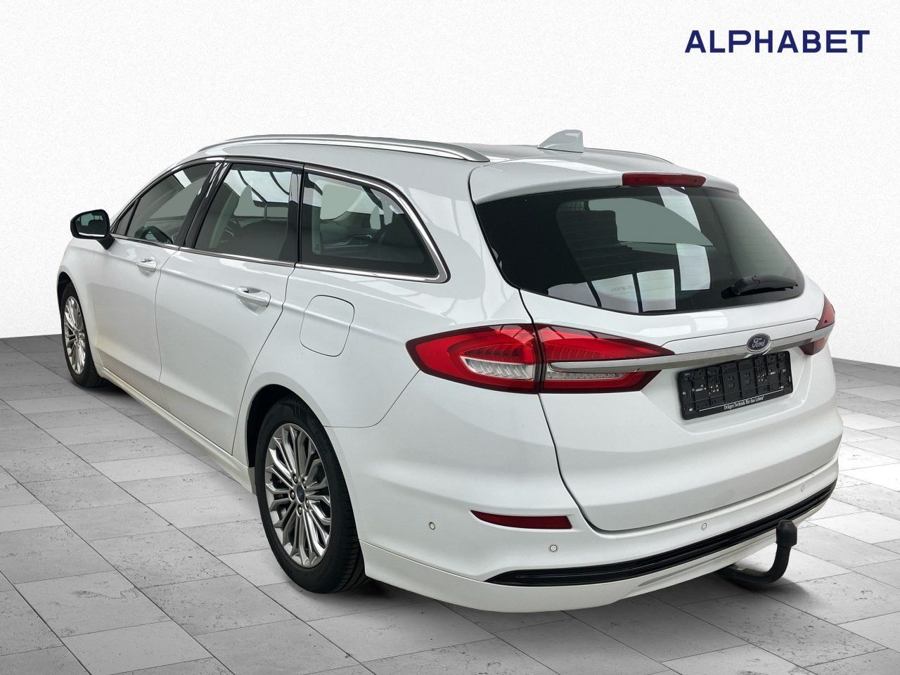 Ford Mondeo 2.0 EcoBlue Titanium - Samsaru's Car Outlet