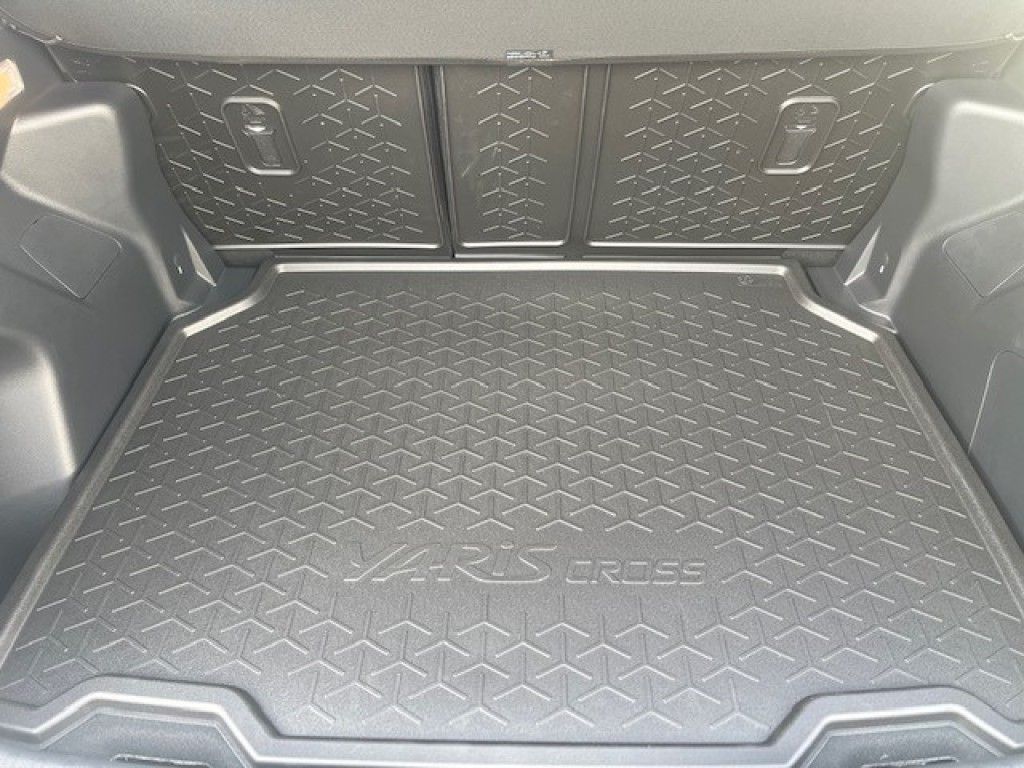 Toyota Yaris Cross Hybrid 1.5 VVT-i Team Deutschland