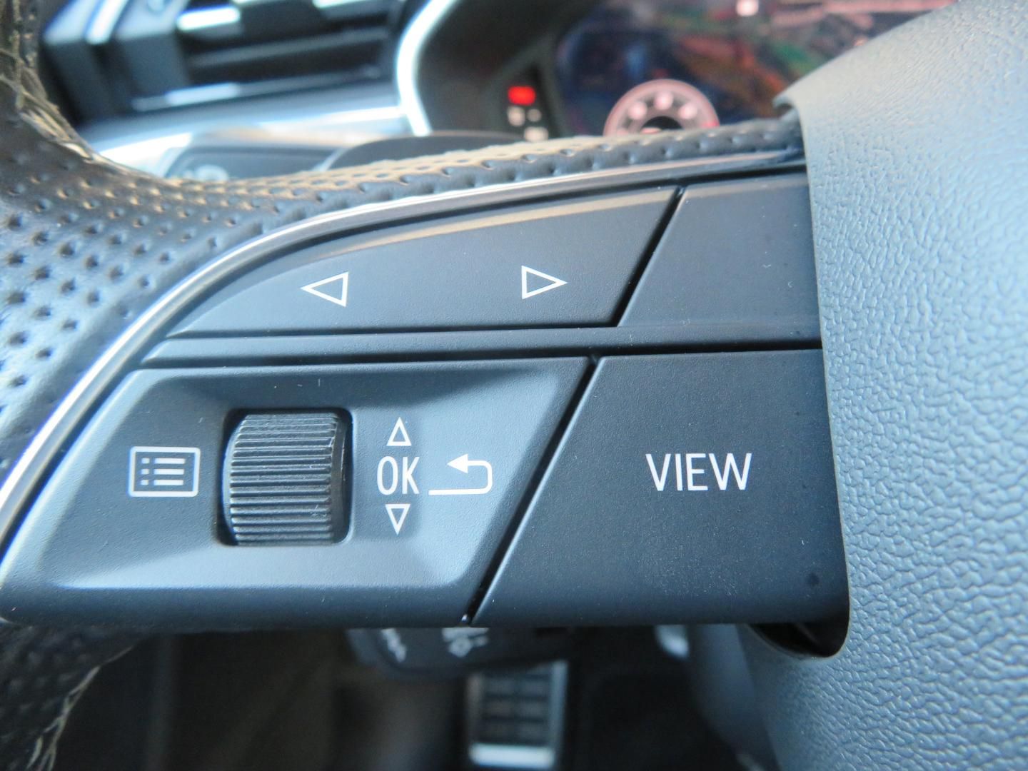 Audi Q3 S line 35 TDI Quattro S-Tronic - Samsaru's Car Outlet