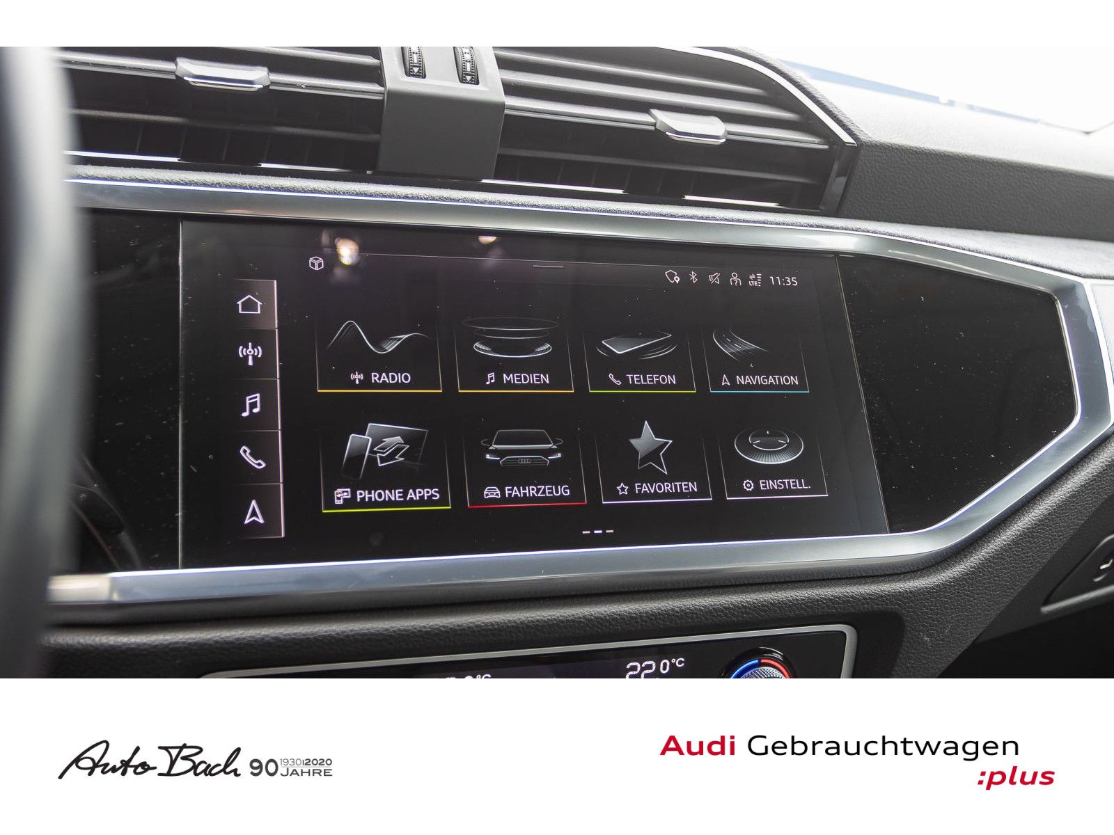 Audi Q3 S line 45TFSI quattro S tronic - Samsaru's Car Outlet