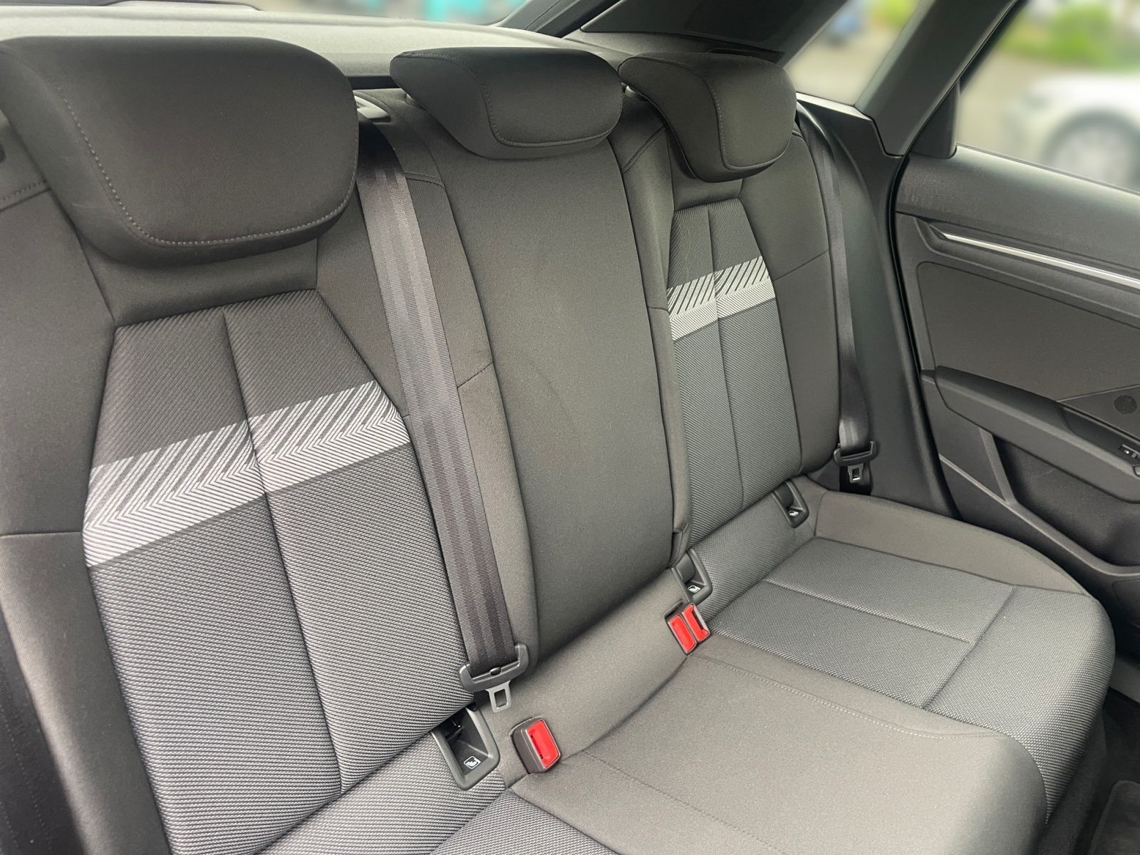 Audi A3 Sportback advanced 35 TFSI - Samsaru's Car Outlet