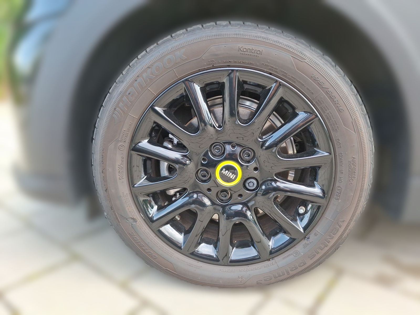 MINI Cooper SE 3-T. Classic - Samsaru's Car Outlet