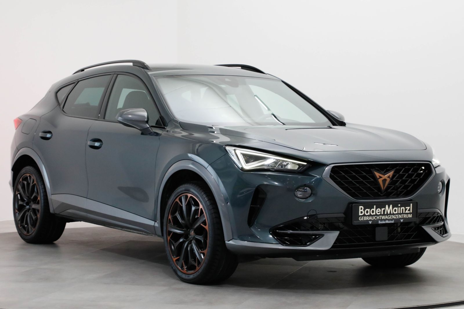 Cupra Formentor 2.0 TSI 4D DSG VZ AHK CarPlay SHZ ACC
