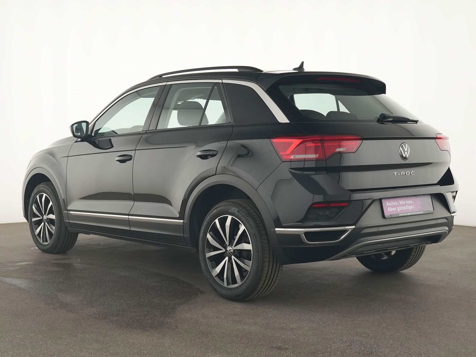 Volkswagen T-Roc Style - Samsaru's Car Outlet
